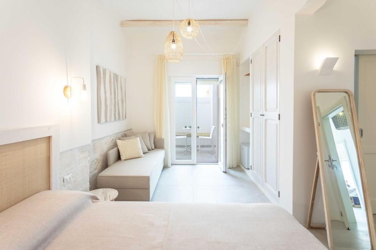 Dimora Dei Maestri-Camera Con Veranda E Bagno Privati Felline Eksteriør billede